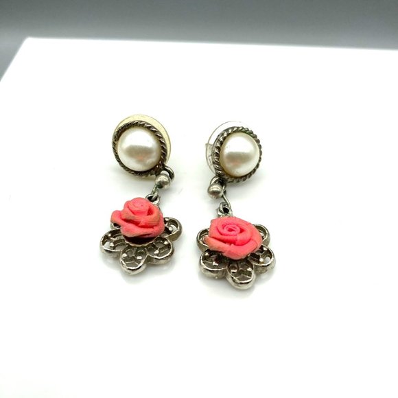 Coquette Vintage Rose Dangle Earrings, Faux Pearl in Silver Tone Drops - Picture 2 of 5